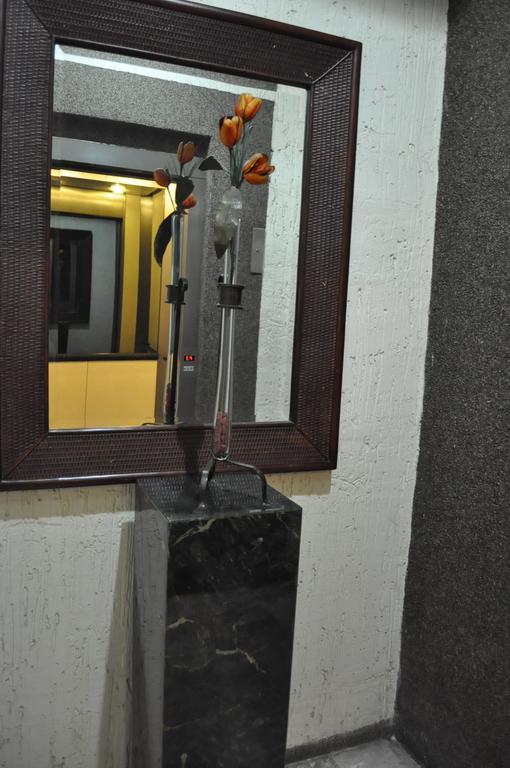 Hotel Flamingo Kristal Irapuato Kültér fotó